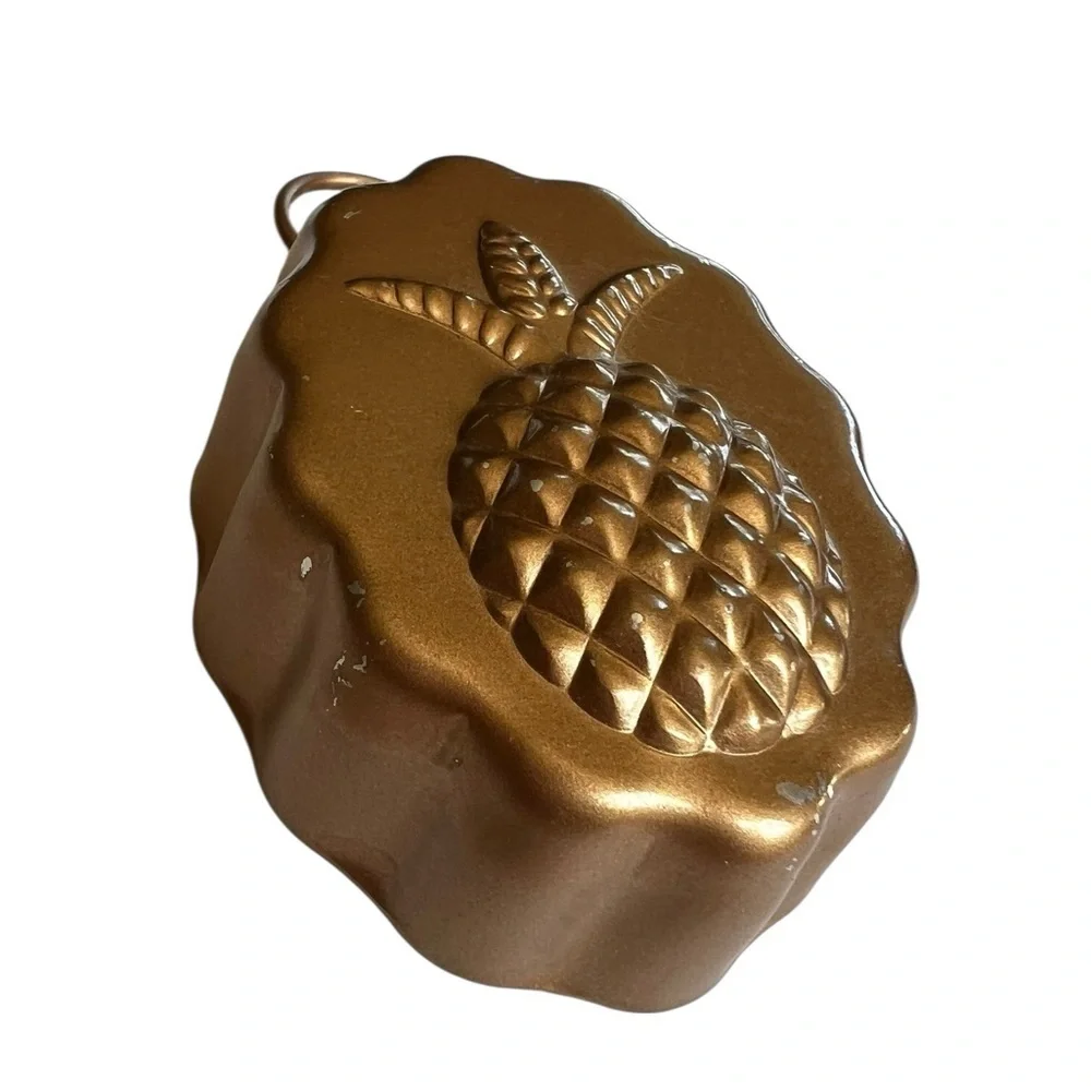 Williams Sonoma Copper Mini Pineapple Mold Ornament Wall Hanging